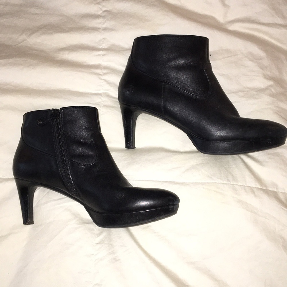 Rockport Adidas leather boot heals